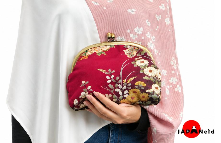 Kimono Gamaguchi Clutch — Red × Black