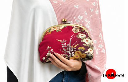 Kimono Gamaguchi Clutch — Red × Black