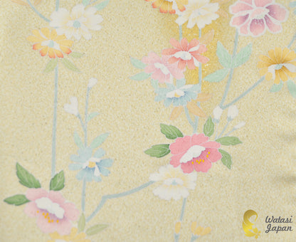Square: Kimono Hijab — Champagne Botan Tategusa / Kimono Jewel